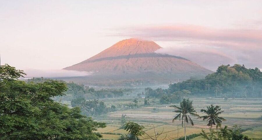 hill cinta pangi - Karangasem interesting places to visit - bali touristic