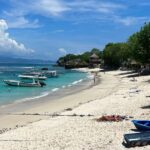 mushroom bay - klungkung interesting places to visit - bali touristic